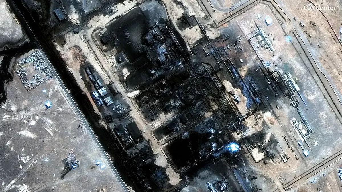 Arábia Saudita fecha oleoduto crítico após ataque de drones; mercado teme aperto