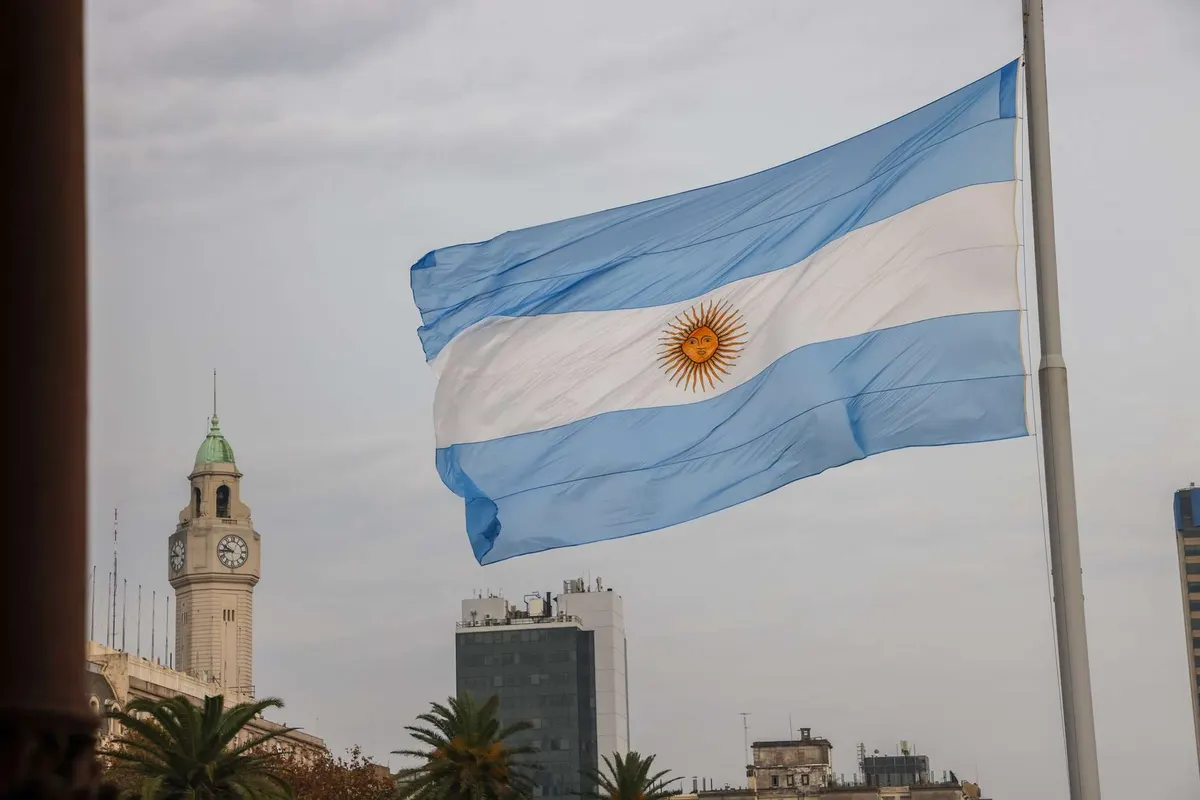 Inflação argentina desacelera para 1,7% em agosto; acumula 33,5% em 12 meses
